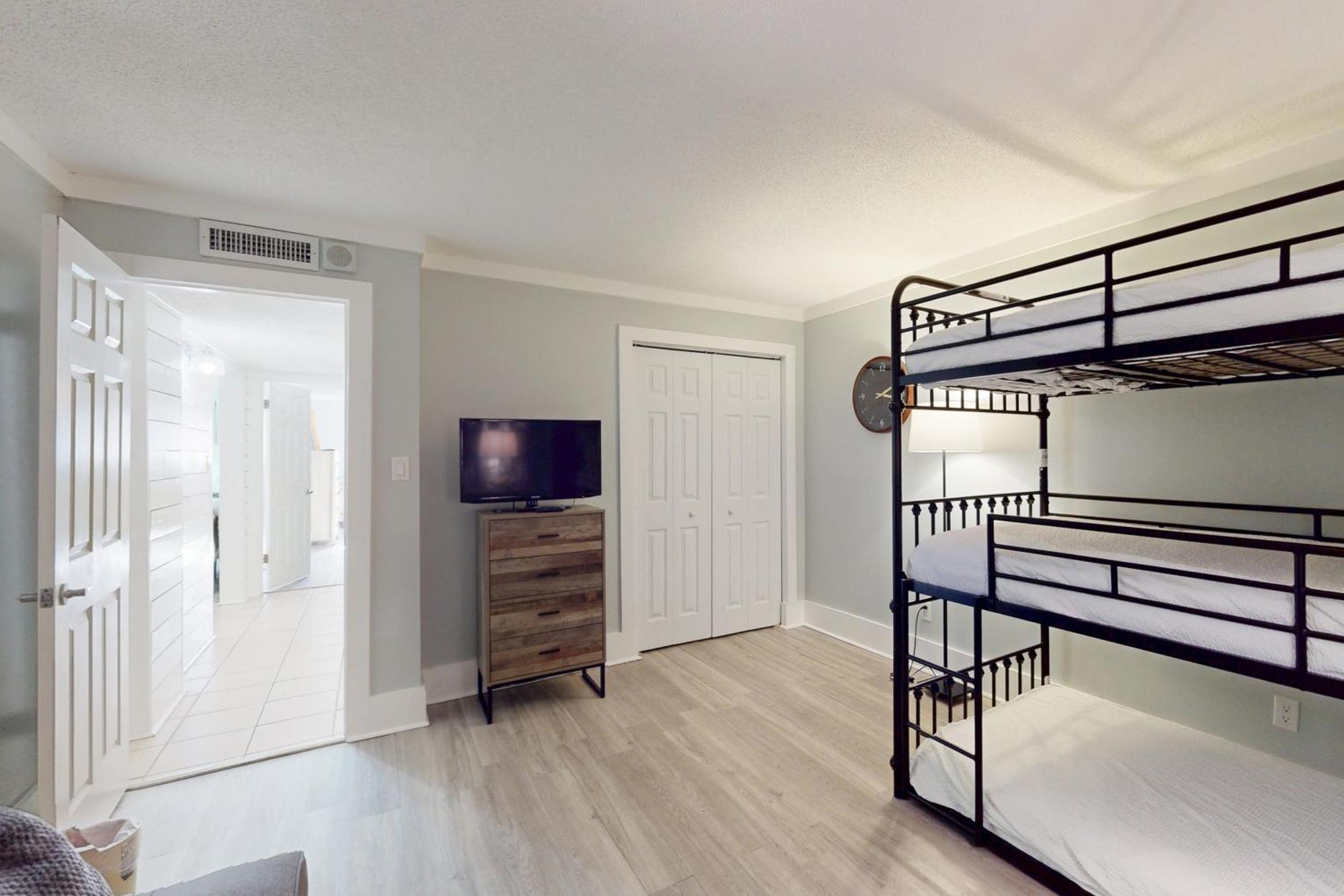 Regency Towers 1014